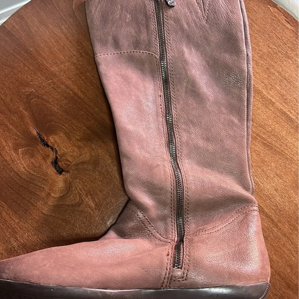 Boots women’s nurture‎ size 10, medium new